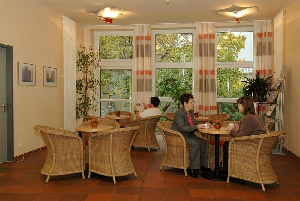 Cvjm Dusseldorf Hotel & Tagung Restaurang bild