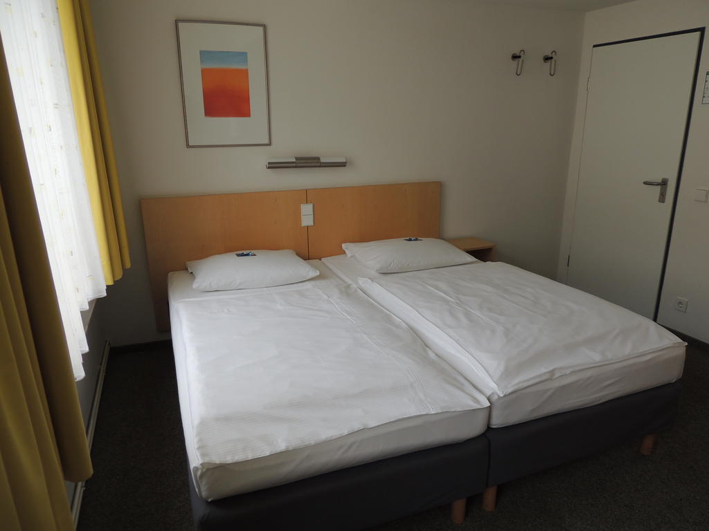 Cvjm Duesseldorf Hotel & Tagung Exteriör bild
