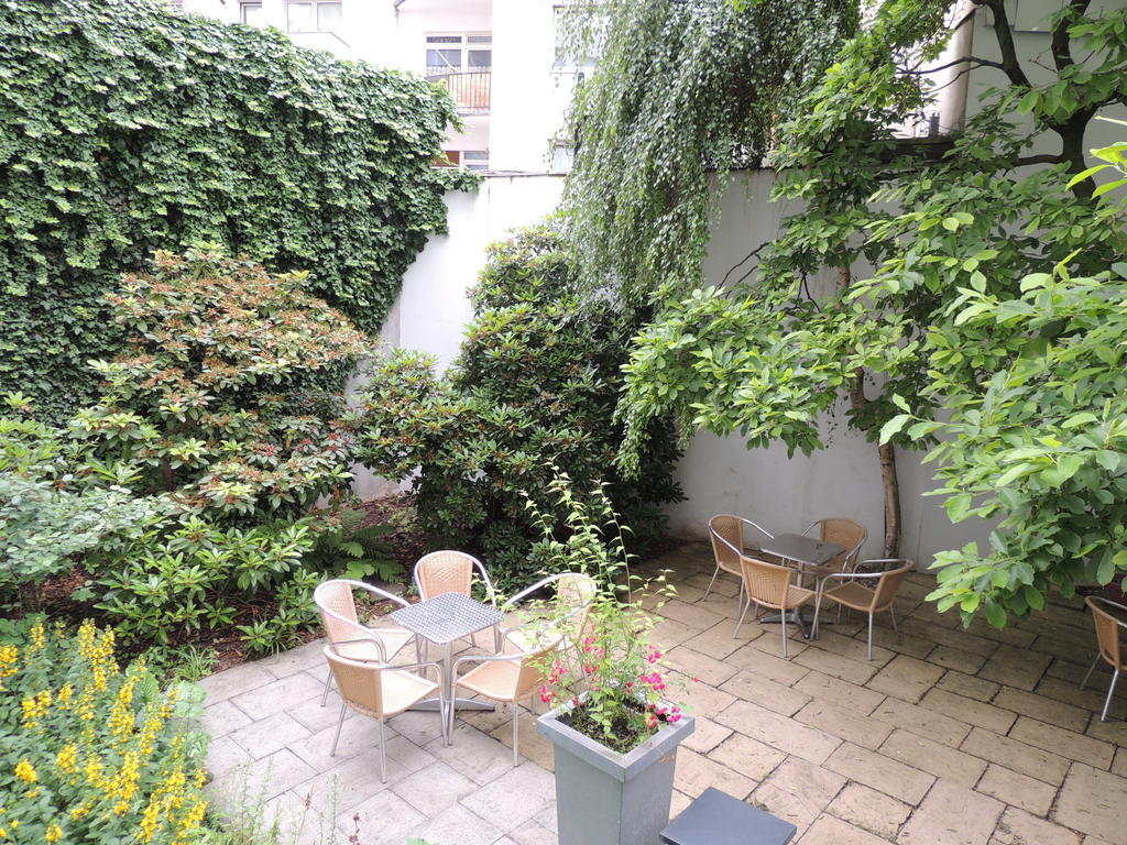 Cvjm Duesseldorf Hotel & Tagung Exteriör bild